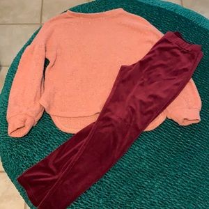 Joyfolie sweater and leggings set. Size 14 great condition fits like a 12. $20